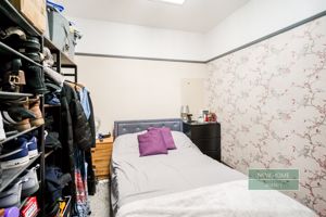 Photo 25- click for photo gallery